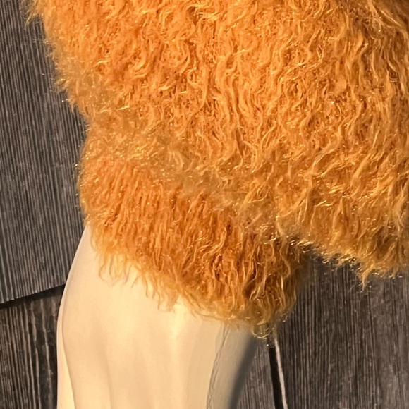 FREE PEOPLE - PRINCESS • V-Neck Fuzzy Sweater - Picture 7 of 10